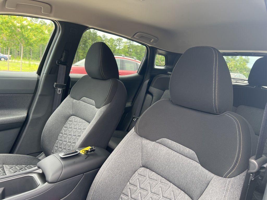 new 2025 Nissan Kicks car, priced at $25,004