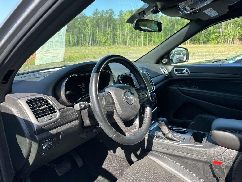 used 2021 Jeep Grand Cherokee car, priced at $28,238