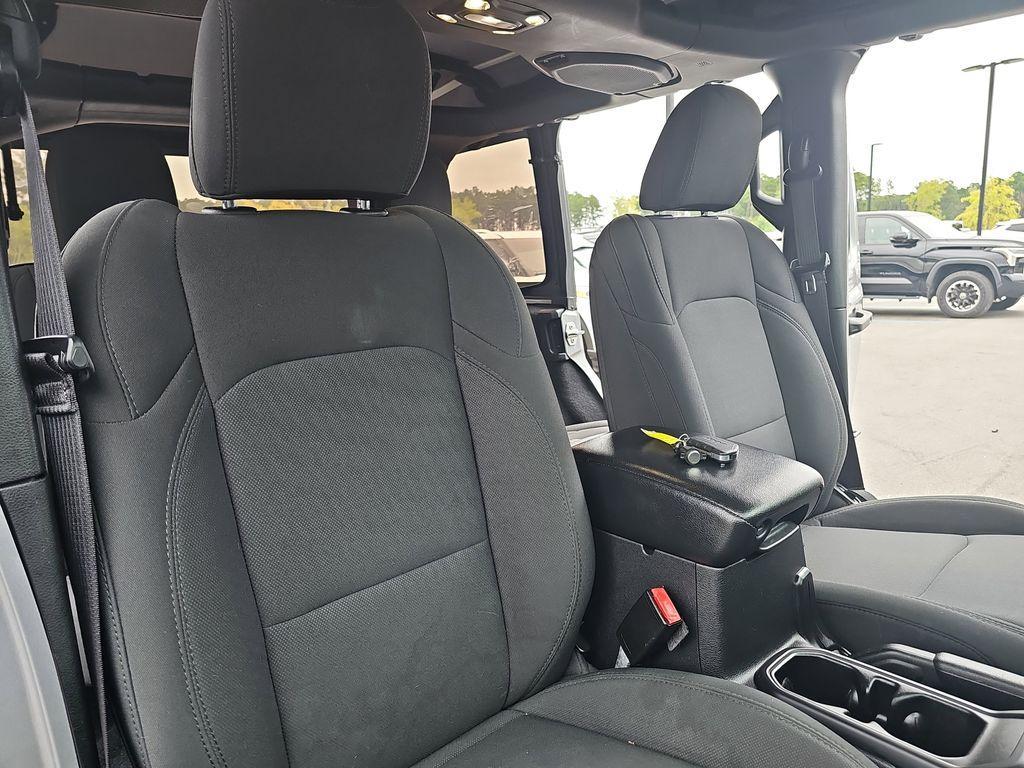 used 2021 Jeep Wrangler Unlimited car, priced at $24,900