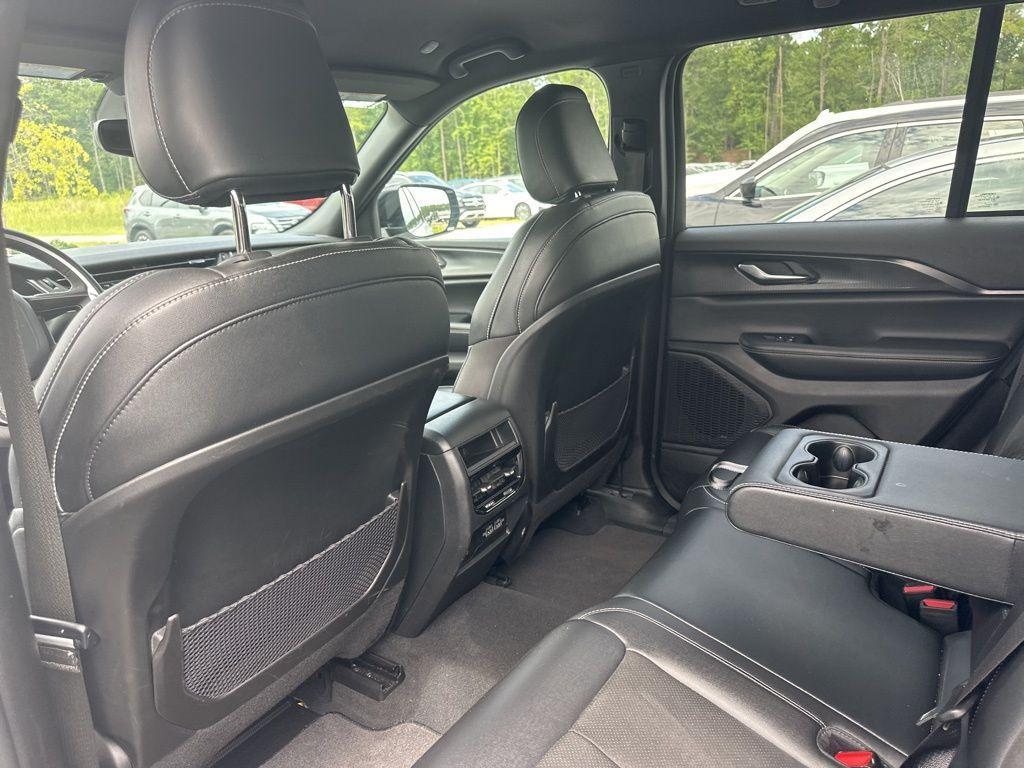 used 2023 Jeep Grand Cherokee car, priced at $27,874