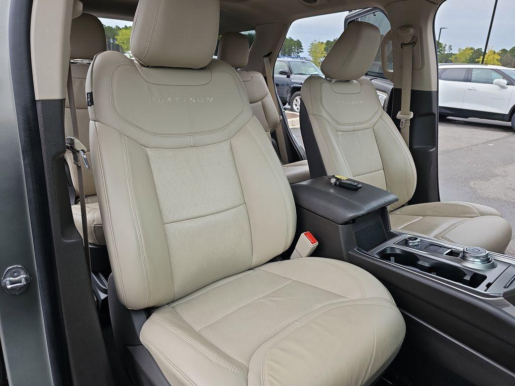 used 2020 Ford Explorer car, priced at $28,900