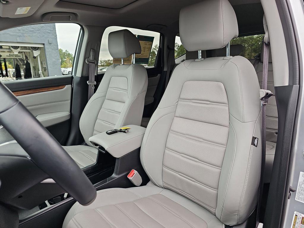 used 2022 Honda CR-V car, priced at $29,600