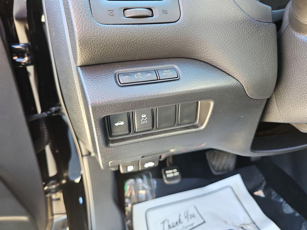 used 2018 Nissan Altima car, priced at $10,400