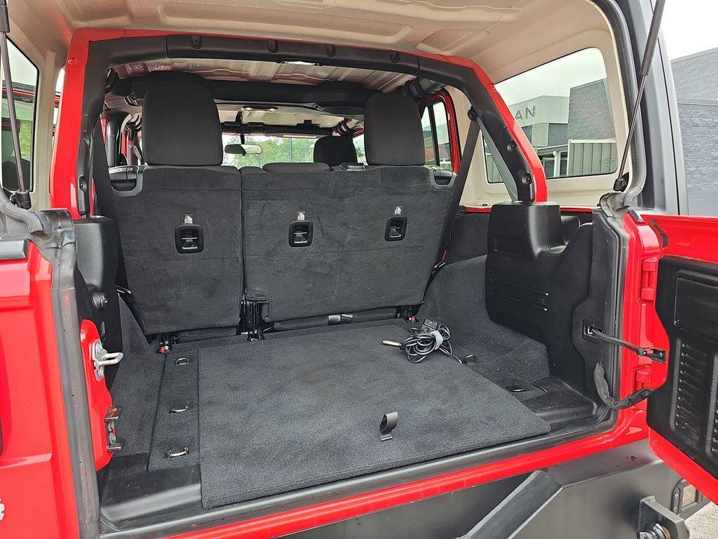 used 2019 Jeep Wrangler Unlimited car, priced at $25,800