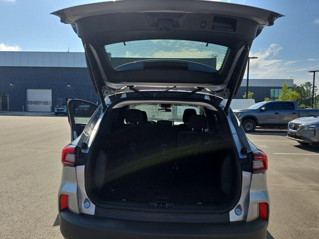 used 2023 Ford Escape car, priced at $22,400