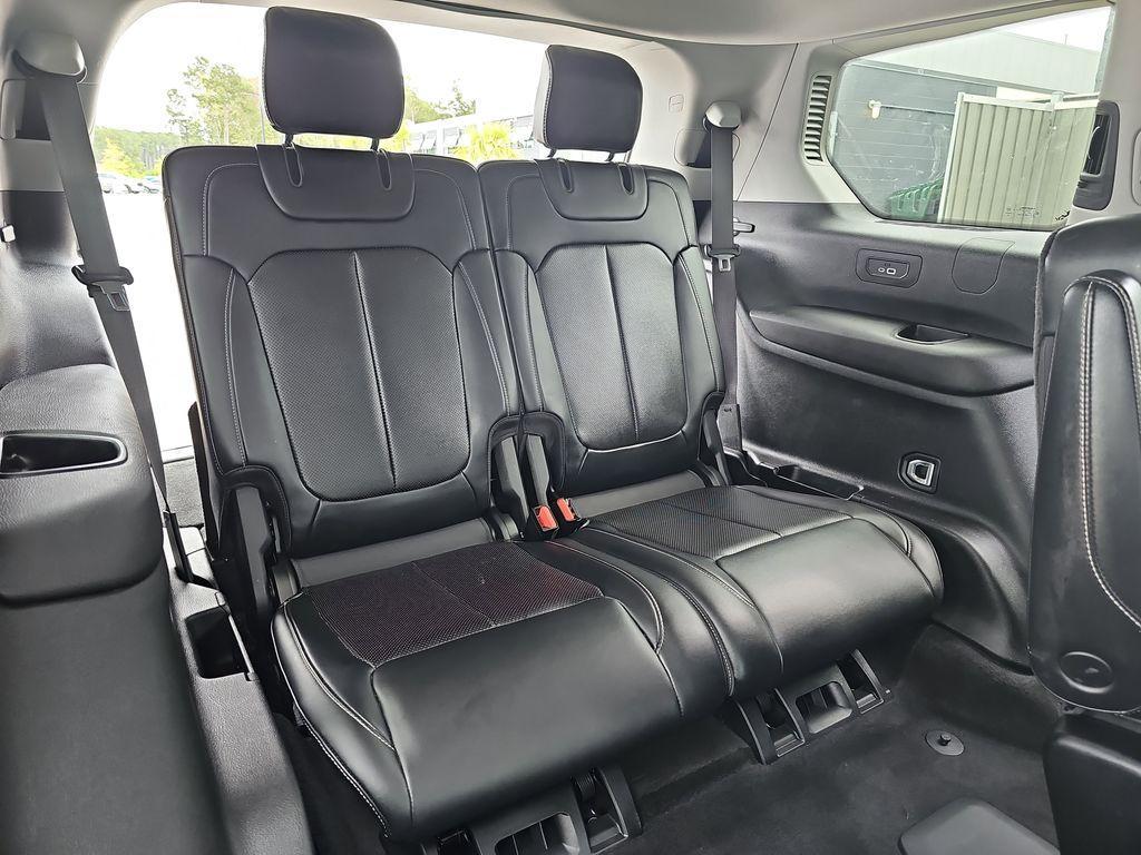 used 2021 Jeep Grand Cherokee L car, priced at $29,200
