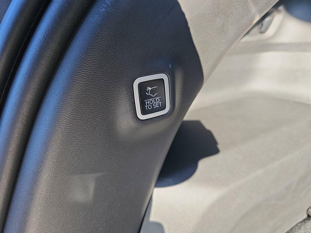 used 2024 Jeep Wagoneer S car, priced at $45,400