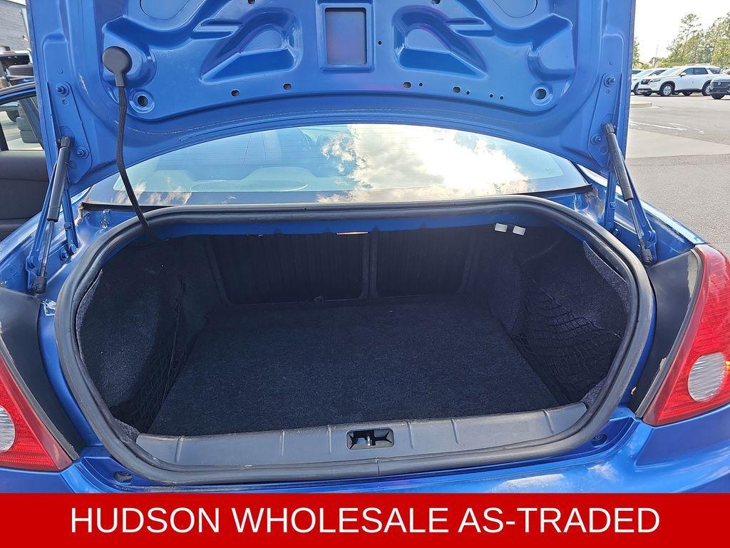 used 2006 Pontiac G6 car, priced at $2,900