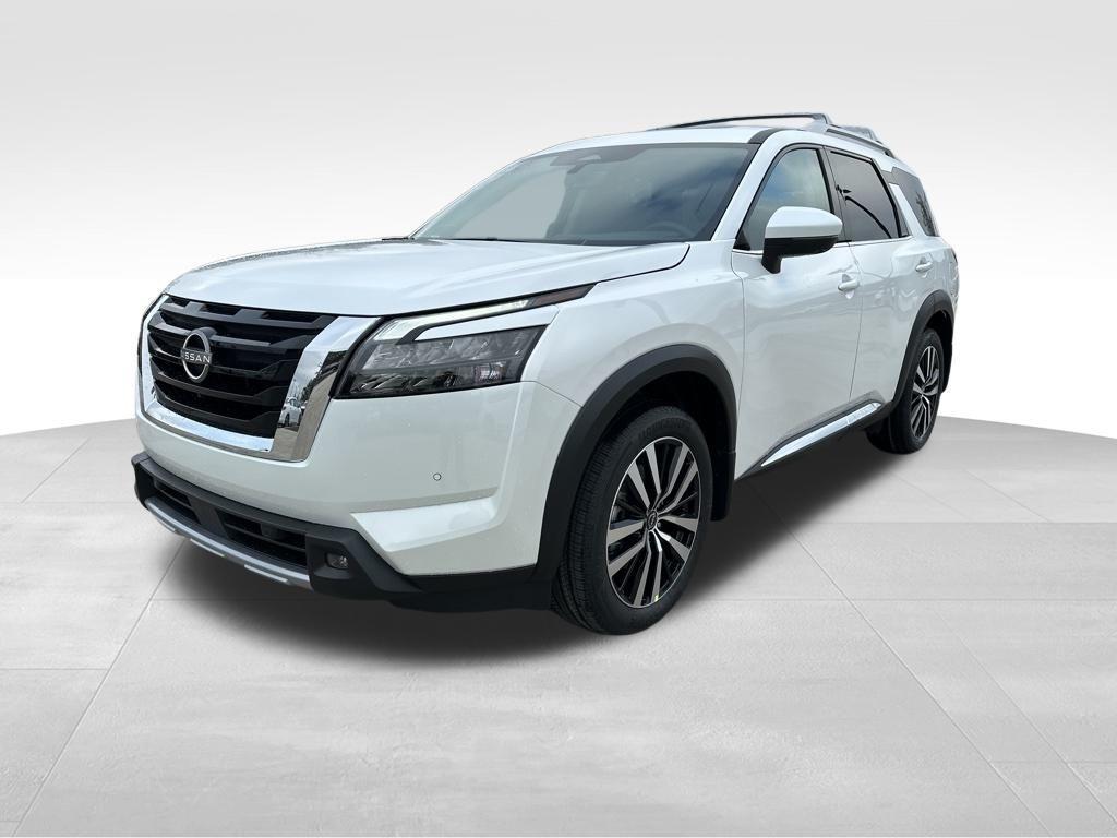 new 2025 Nissan Pathfinder car, priced at $52,340