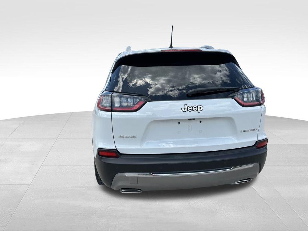 used 2021 Jeep Cherokee car, priced at $23,700