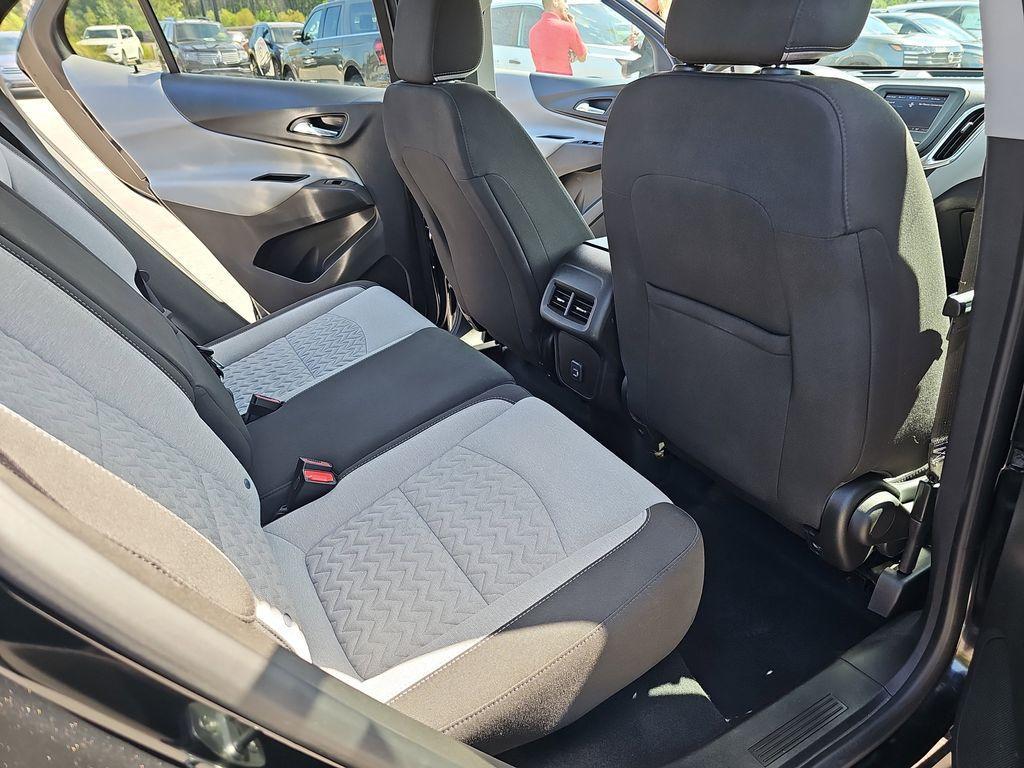 used 2022 Chevrolet Equinox car, priced at $17,900
