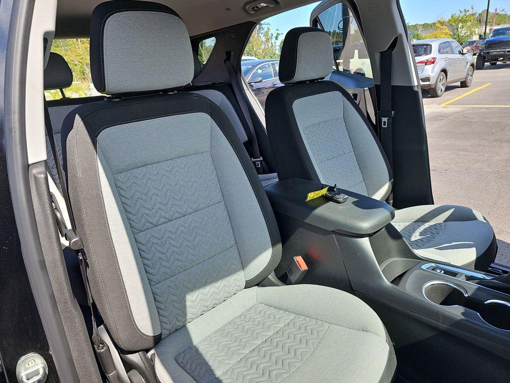 used 2022 Chevrolet Equinox car, priced at $17,900