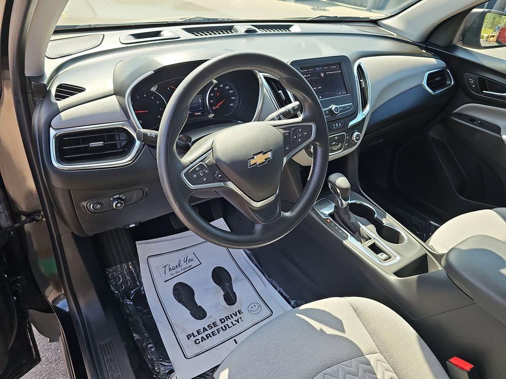 used 2022 Chevrolet Equinox car, priced at $17,900