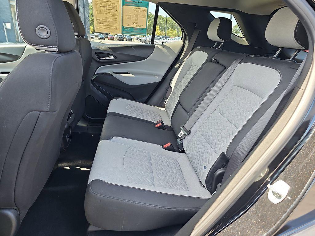 used 2022 Chevrolet Equinox car, priced at $17,900