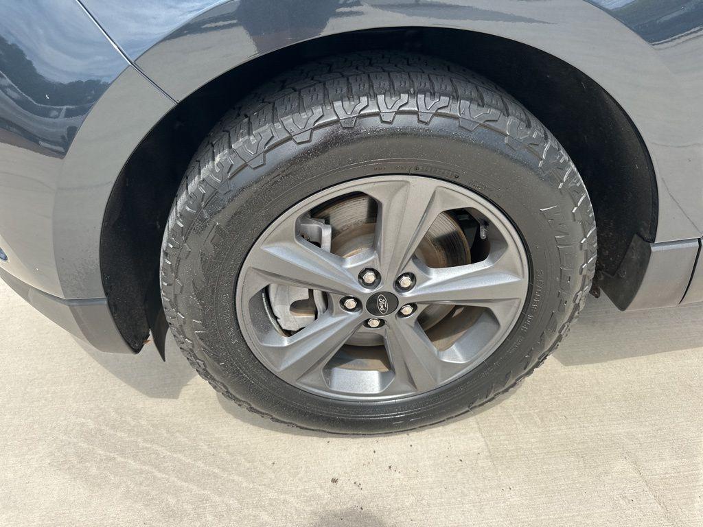 used 2022 Ford Edge car, priced at $23,600