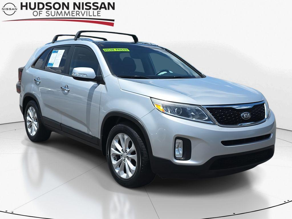 used 2014 Kia Sorento car, priced at $6,900