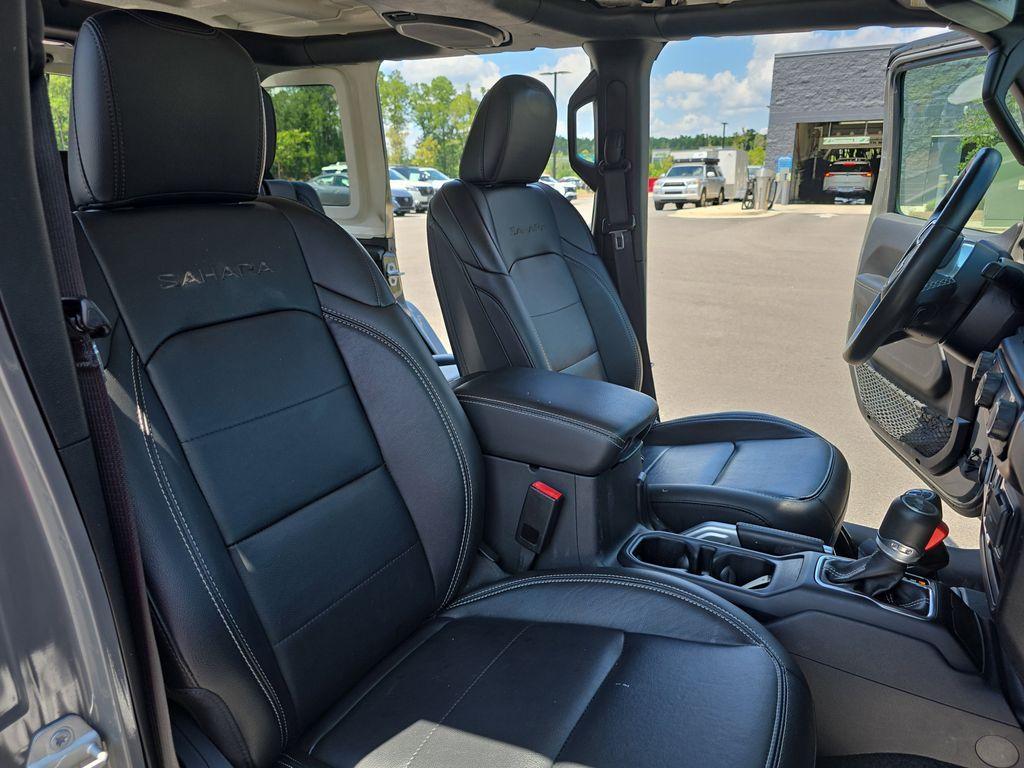 used 2022 Jeep Wrangler Unlimited 4xe car, priced at $31,400