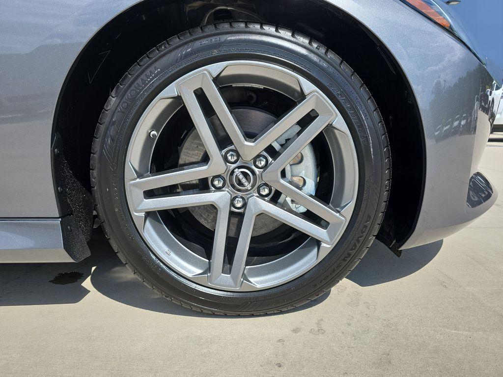 used 2024 Nissan Z car, priced at $37,700