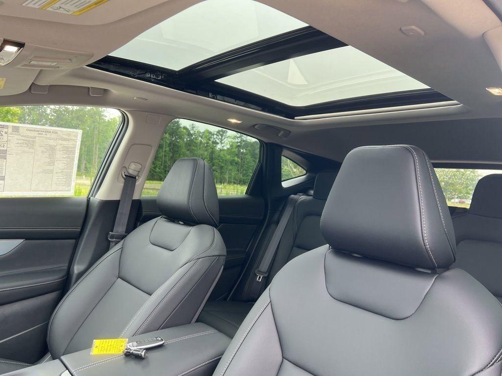 new 2025 Nissan Murano car, priced at $47,450