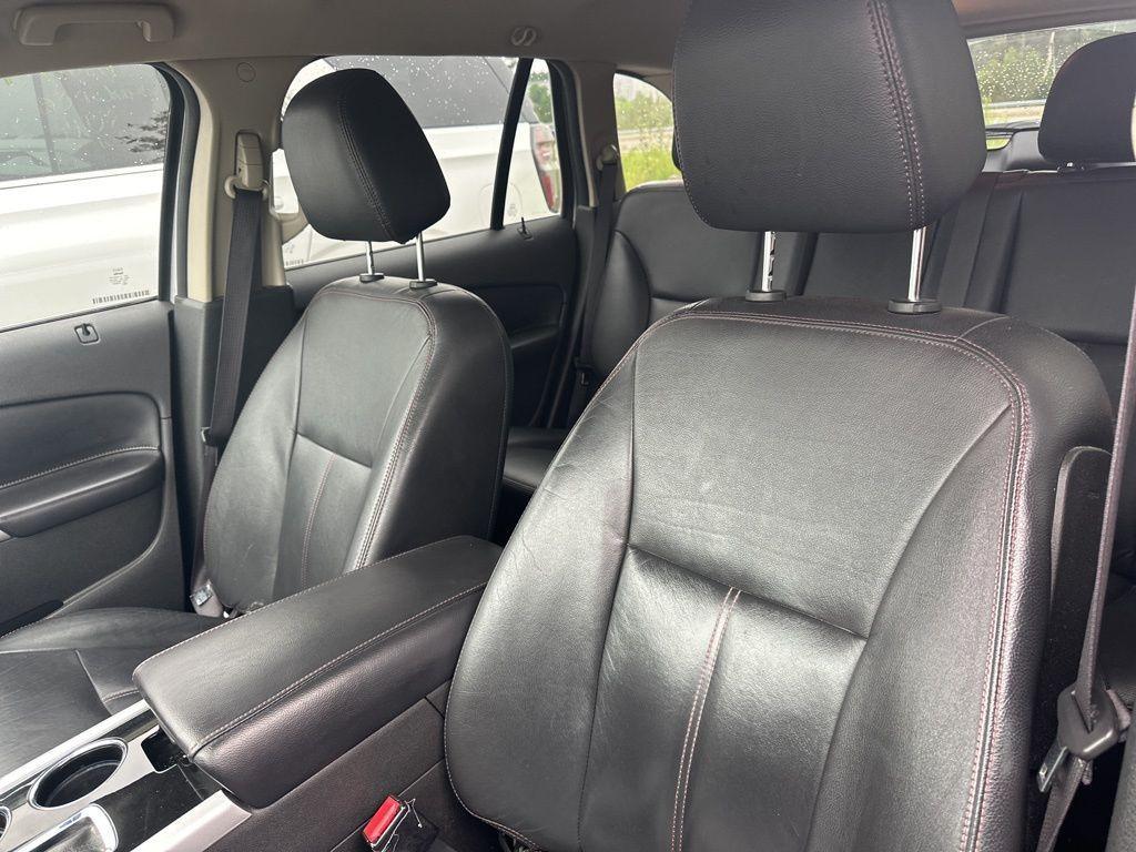 used 2013 Ford Edge car, priced at $8,400