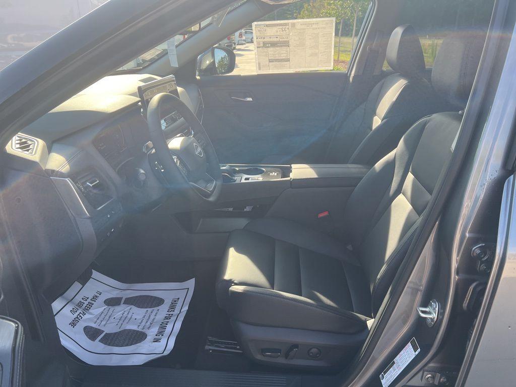 new 2025 Nissan Rogue car, priced at $40,356