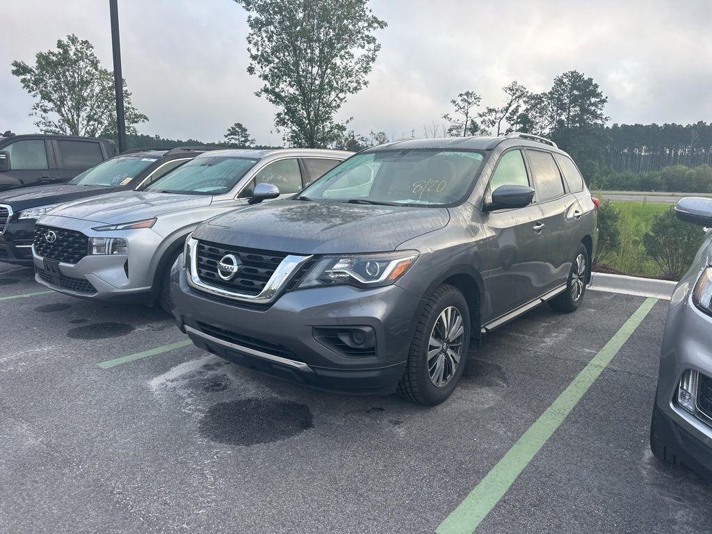 used 2017 Nissan Pathfinder car, priced at $13,400