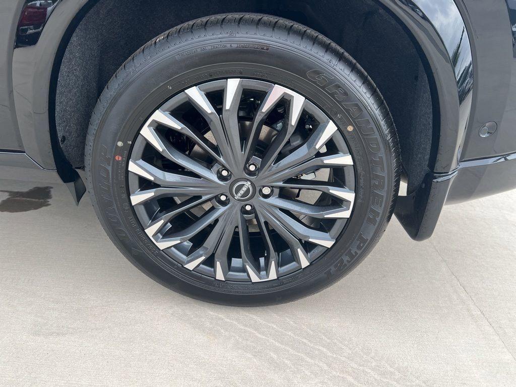 new 2025 Nissan Rogue car, priced at $40,562