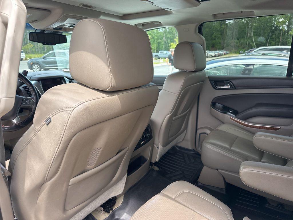 used 2015 Chevrolet Suburban car, priced at $22,900