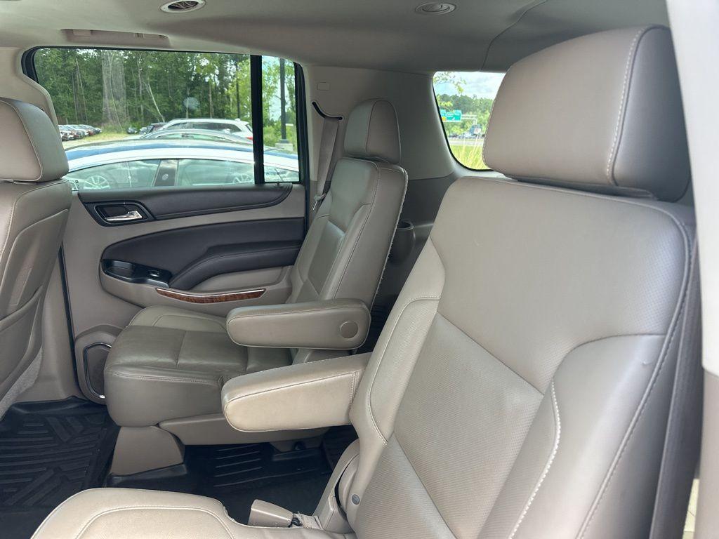used 2015 Chevrolet Suburban car, priced at $22,900