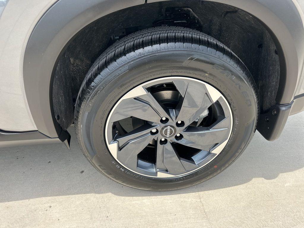 new 2025 Nissan Rogue car, priced at $32,482