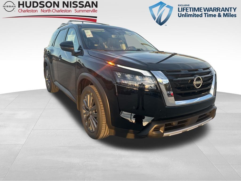 new 2025 Nissan Pathfinder car, priced at $47,190