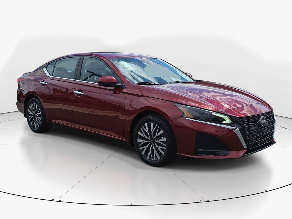 new 2025 Nissan Altima car, priced at $30,931