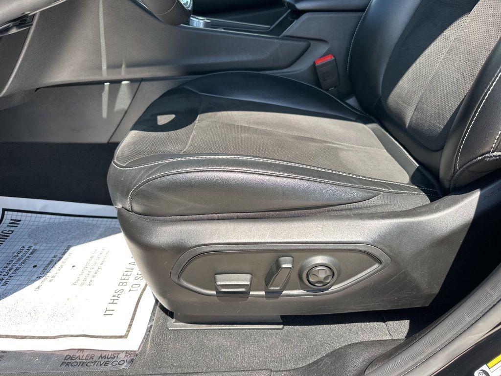 used 2024 Jeep Grand Cherokee car, priced at $30,300