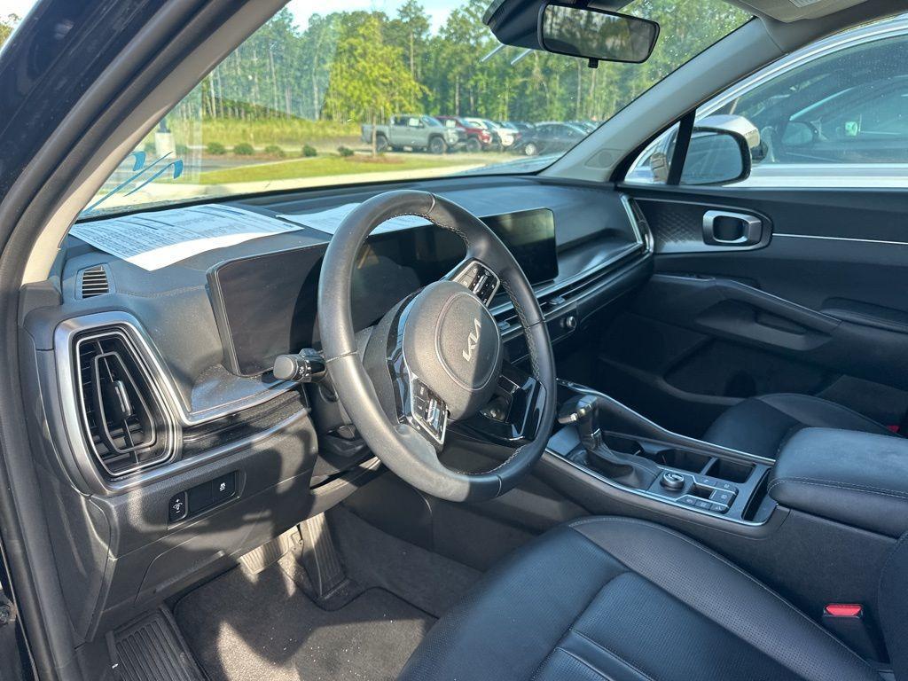 used 2024 Kia Sorento car, priced at $30,800