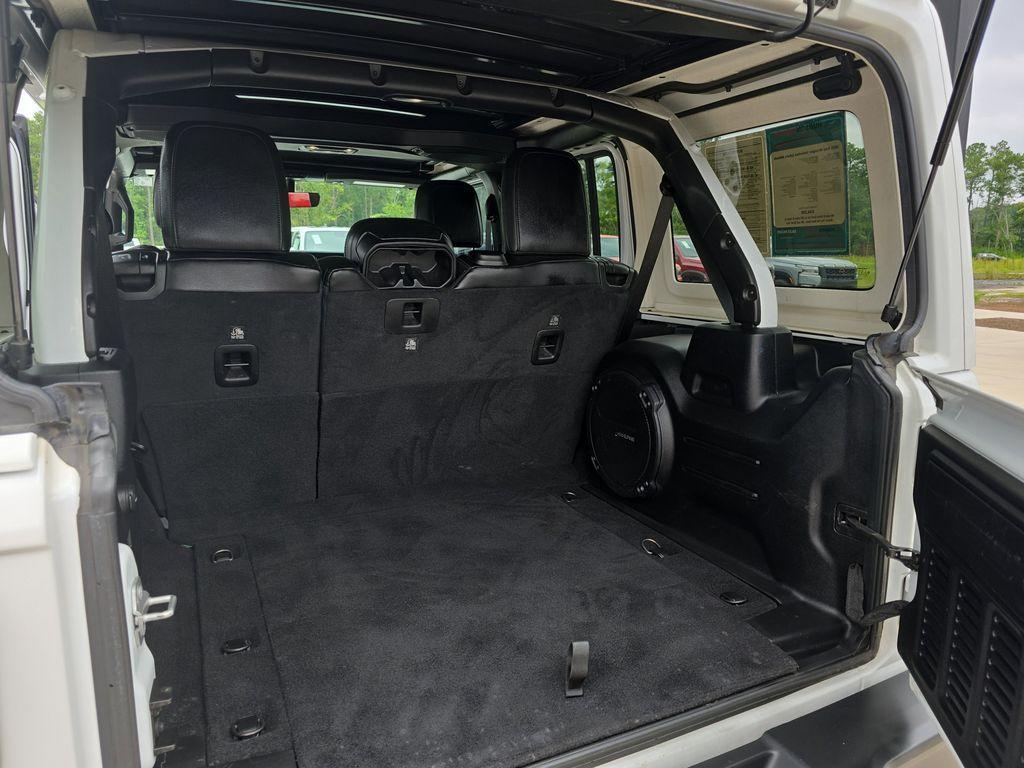 used 2021 Jeep Wrangler Unlimited car, priced at $29,400