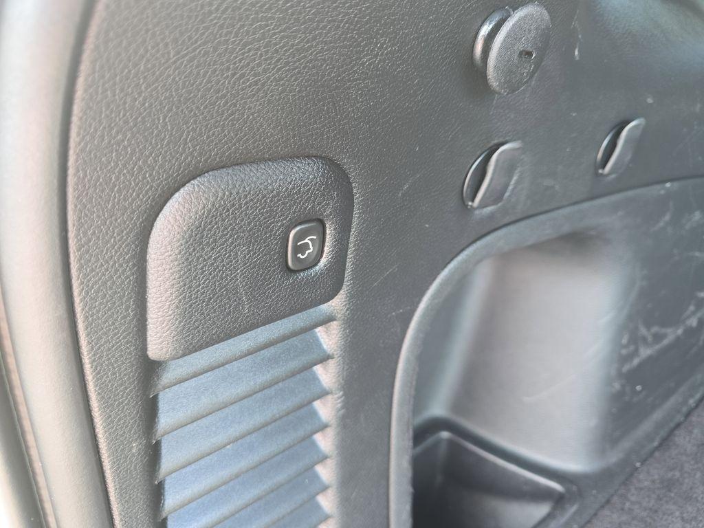 used 2021 Jeep Grand Cherokee car, priced at $25,300