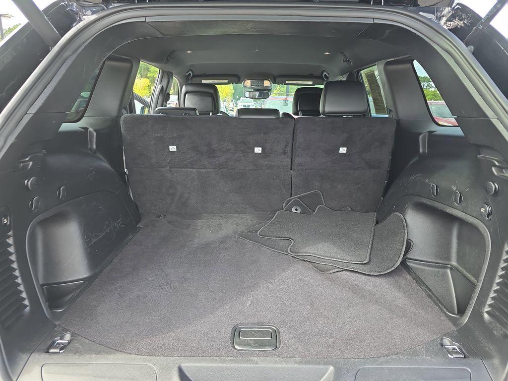 used 2021 Jeep Grand Cherokee car, priced at $25,300