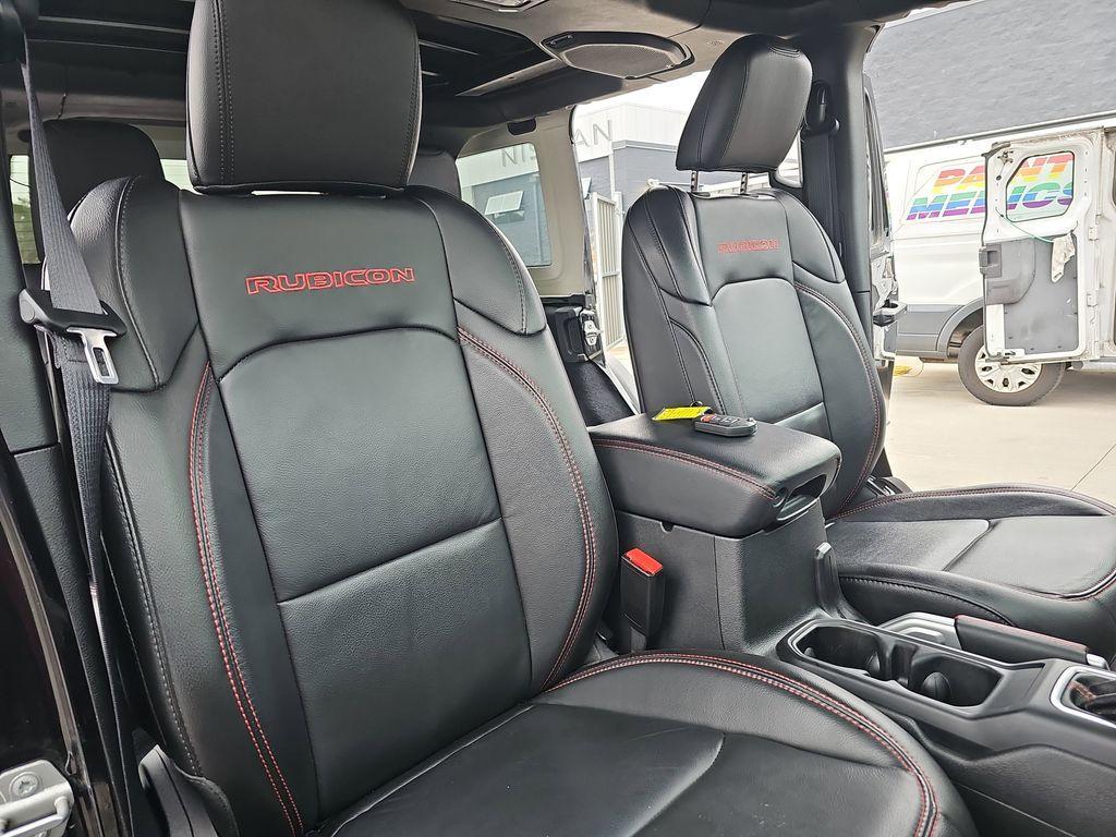 used 2022 Jeep Wrangler Unlimited car, priced at $40,200