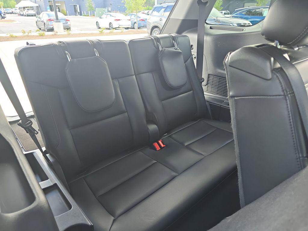 used 2024 Ford Explorer car, priced at $31,400