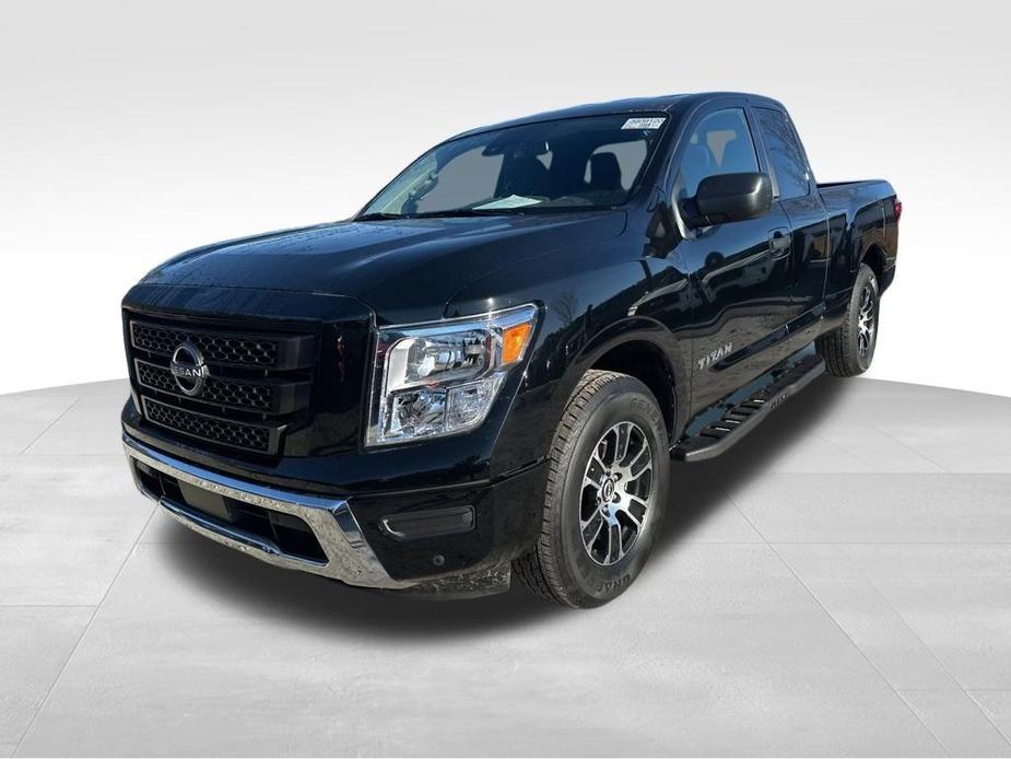 used 2023 Nissan Titan car, priced at $31,995