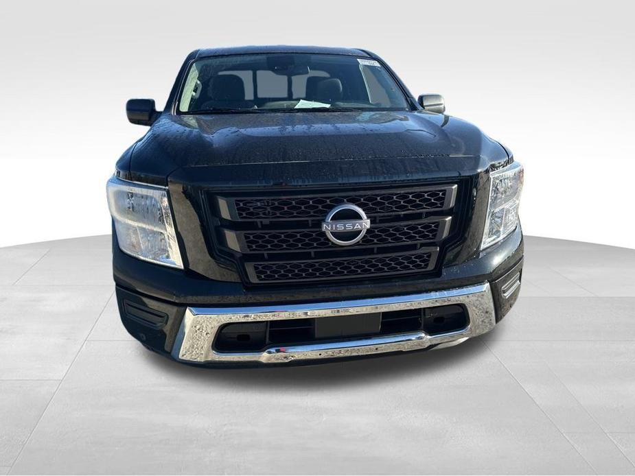 used 2023 Nissan Titan car, priced at $31,995