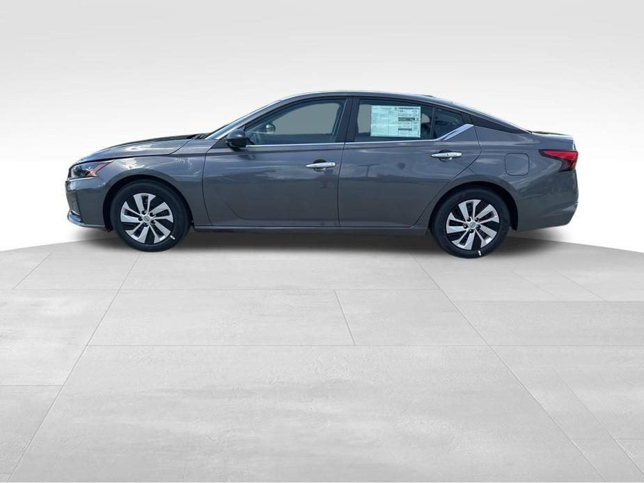 new 2025 Nissan Altima car, priced at $25,995