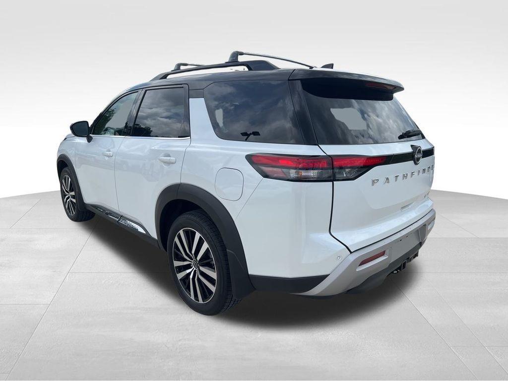 new 2025 Nissan Pathfinder car, priced at $49,896
