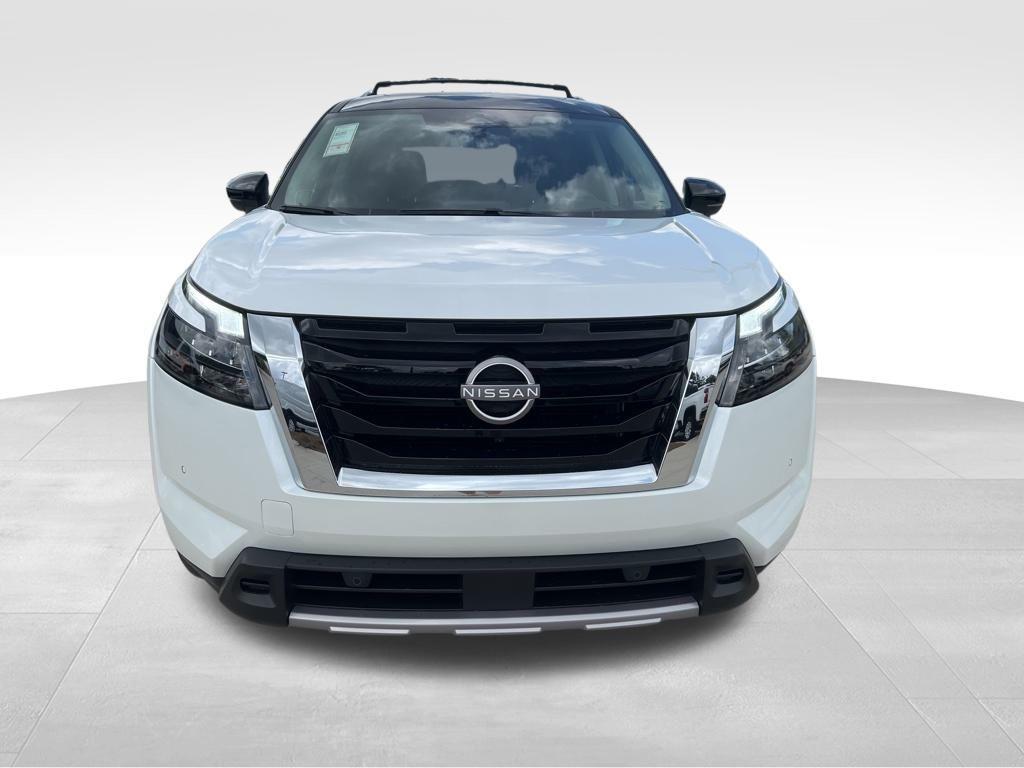new 2025 Nissan Pathfinder car, priced at $49,896