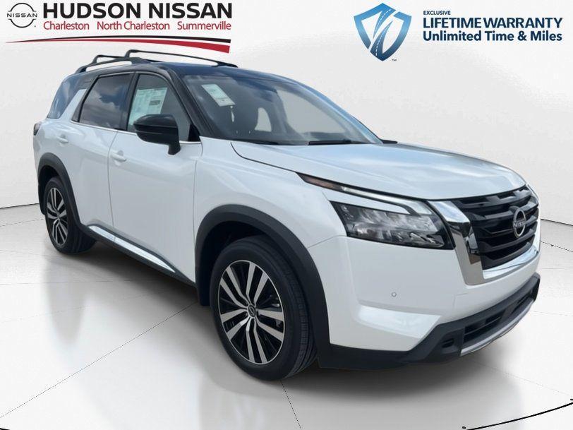new 2025 Nissan Pathfinder car, priced at $49,896
