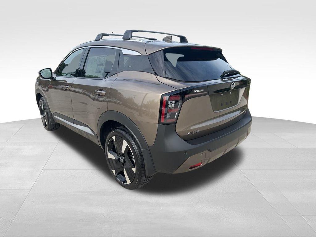 new 2025 Nissan Kicks car, priced at $27,752