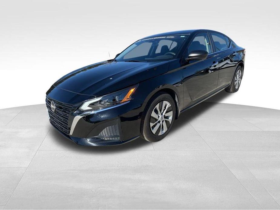 used 2024 Nissan Altima car, priced at $21,421