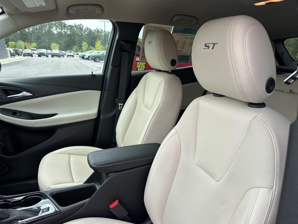 used 2024 Buick Encore GX car, priced at $23,484