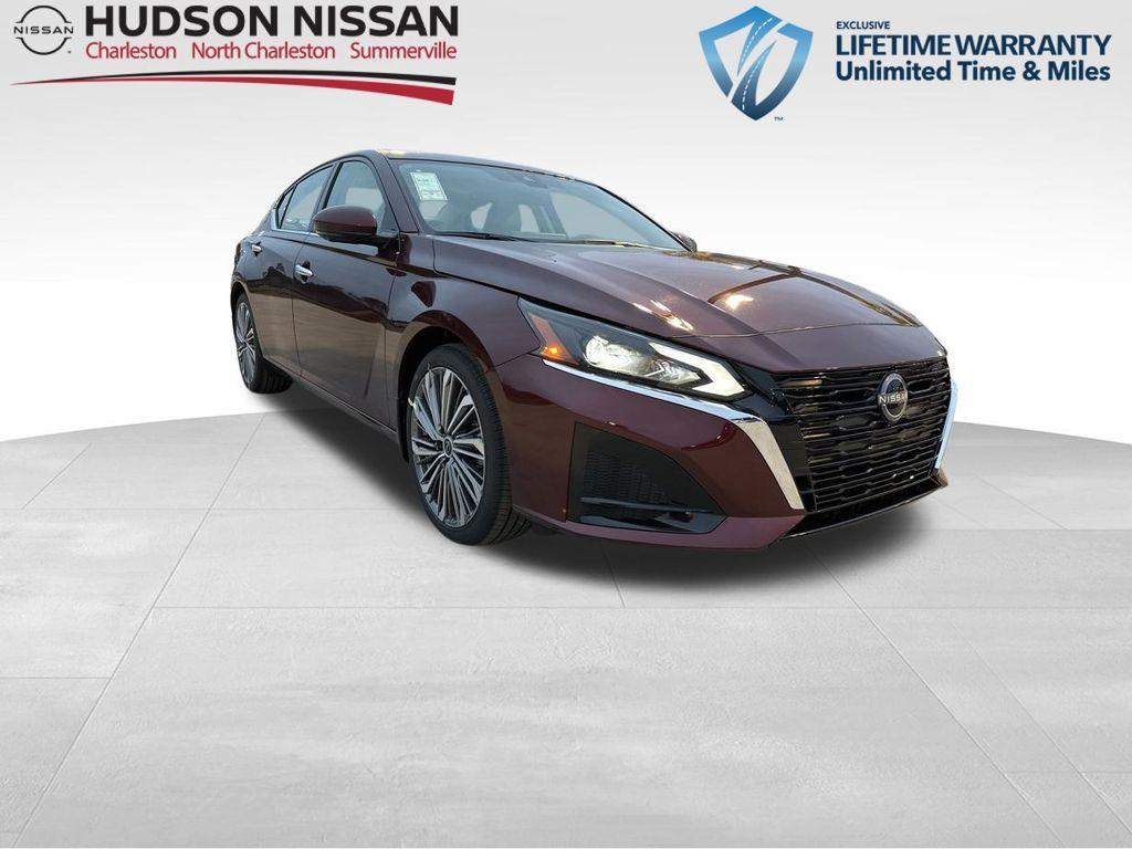 new 2025 Nissan Altima car, priced at $32,785