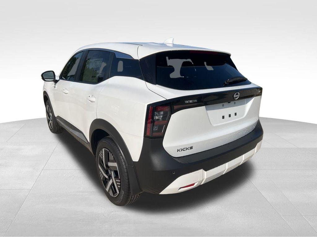 new 2025 Nissan Kicks car, priced at $25,386